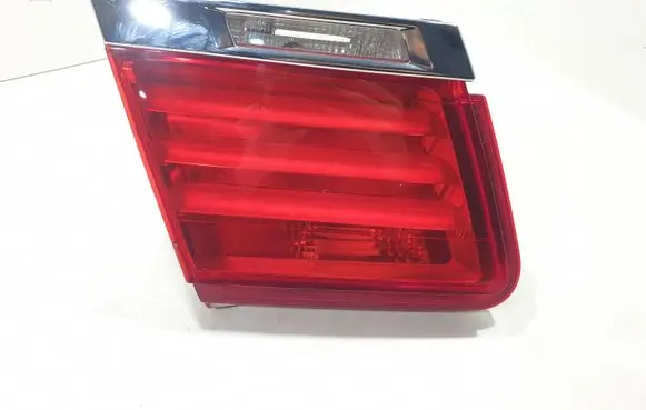 BMW 7 F01 F02 F03 F04 Tailgate rear/tail lights 7182205