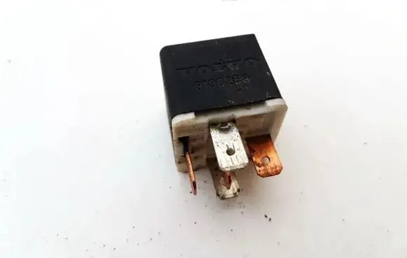 Volvo S70 V70 V70 XC Other relay 9130269