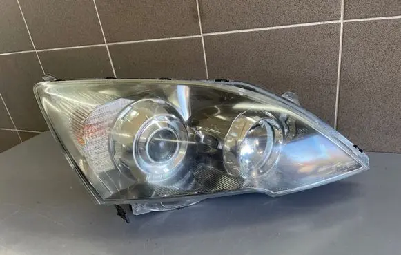 Honda CR-V Headlight/headlamp 33100SWWE1 P6917R