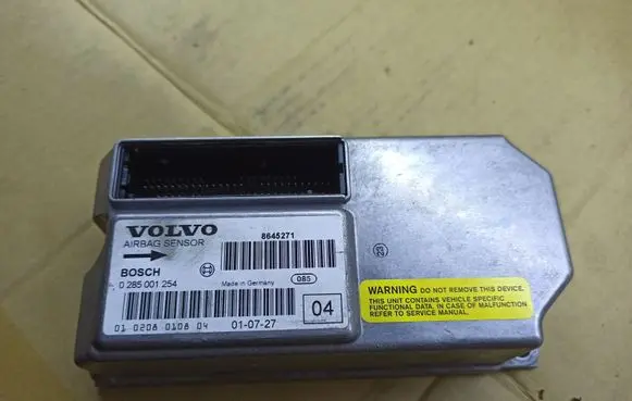 Volvo S60 Airbag control unit/module 8645271