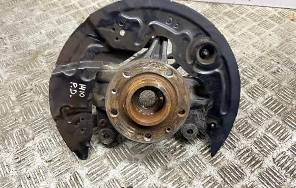 Peugeot 3008 III Front wheel hub 