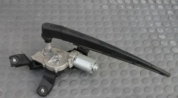 KIA Carens III Rear window wiper motor F00S2B2232