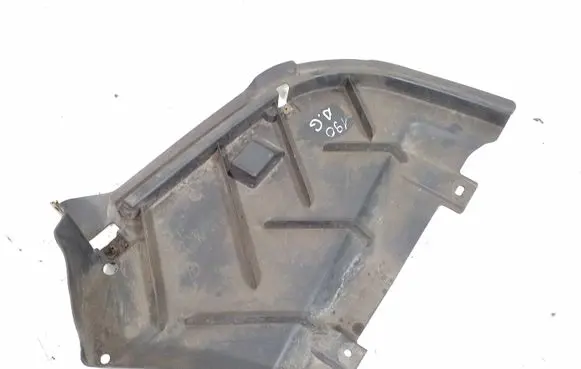 Rear underbody cover/under tray