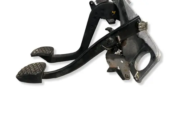 BMW 3 E46 Pedal assembly 1163863 35111163863