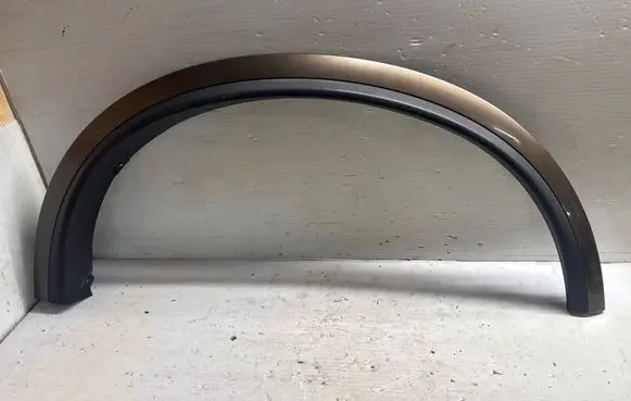 Volvo XC90 Front arch trim 30779578