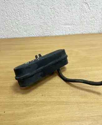 Peugeot 607 Vacuum air tank 963557617702 D7155