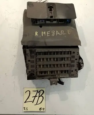 Renault Megane I Fuse box set 7703297183H