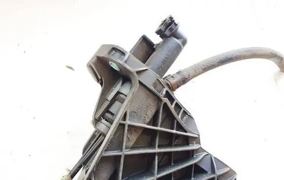 Audi A3 S3 8P Clutch master cylinder 1K0721388F