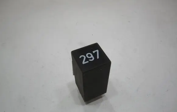 Audi A6 S6 C5 4B Other relay 443927351B