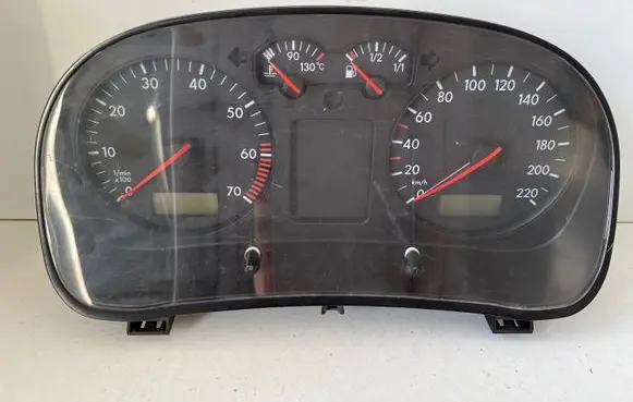 Volkswagen Golf IV Speedometer (instrument cluster) 1J0919860 110008773001