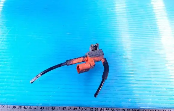 Volkswagen Crafter Turbo solenoid valve 06F906283F 59001170405