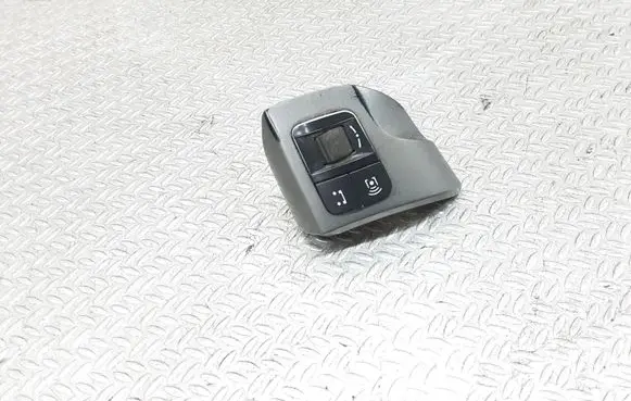 Opel Zafira B Steering wheel buttons/switches 13126750