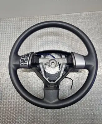 Suzuki Swift I Steering wheel 13105610