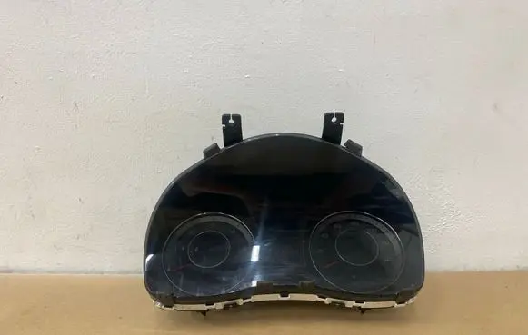 Hyundai i40 Speedometer (instrument cluster) 940213Z530 11003076810H