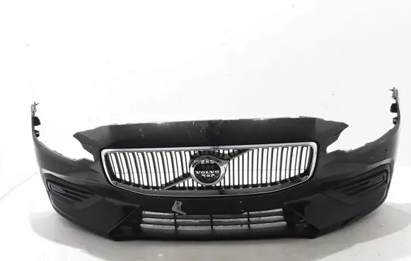 Volvo V60 Front bumper 31690589