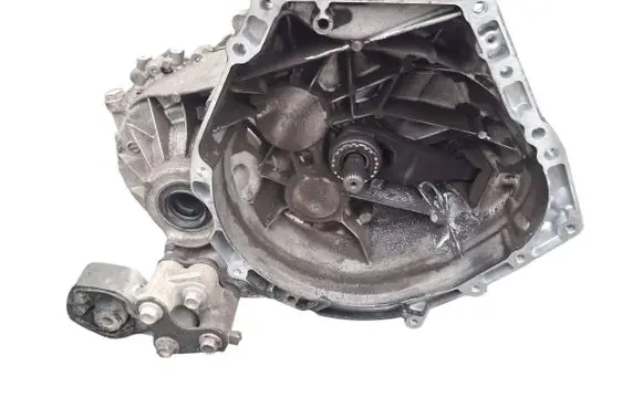Mazda CX-5 Manual 6 speed gearbox D6050 4TH1200111