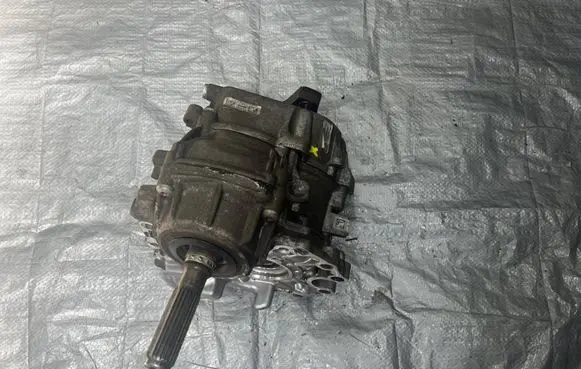 Mercedes-Benz E W213 Gearbox transfer box case a7252800100 30111771020
