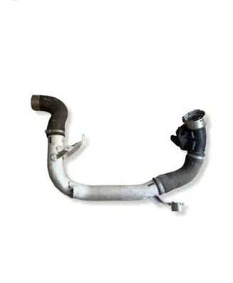 Volvo XC90 Intercooler hose/pipe 31657761