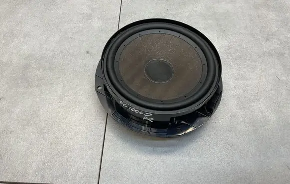Volkswagen Scirocco Front door speaker 1K8035454
