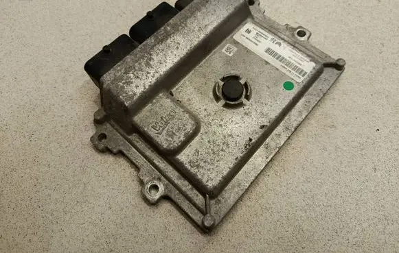 Citroen C3 Engine control unit/module 9811545080 A2C1403940001 272059287