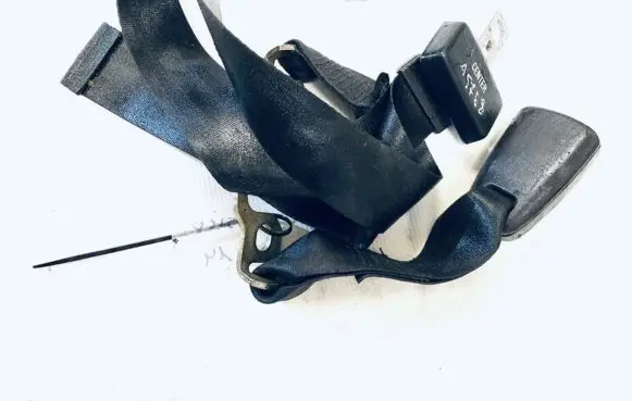 Mitsubishi Carisma Middle seatbelt (rear) 961122 570148900