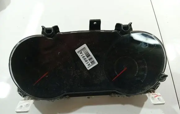 Mitsubishi Outlander Speedometer (instrument cluster) 8100B202
