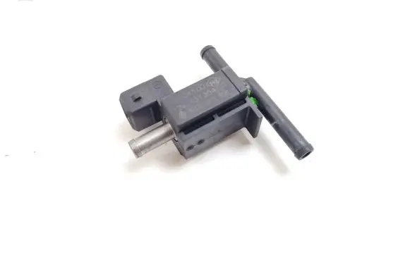 Renault Clio III Vacuum valve 8200603558