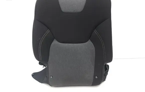 Jeep Cherokee Rear seat 
