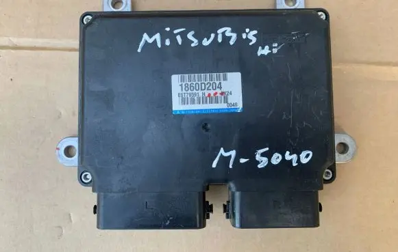 Mitsubishi Outlander Engine control unit/module 1860D204
