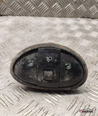 Hyundai Santa Fe Headlight level height control switch 9339526000