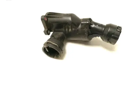 Audi A4 S4 B9 Thermostat/thermostat housing 04L121111H