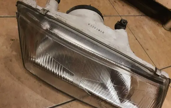 Volkswagen Golf I Headlight/headlamp 2141153R