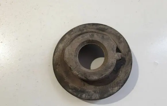 Skoda Yeti (5L) Front coil spring rubber mount 1k0512297d