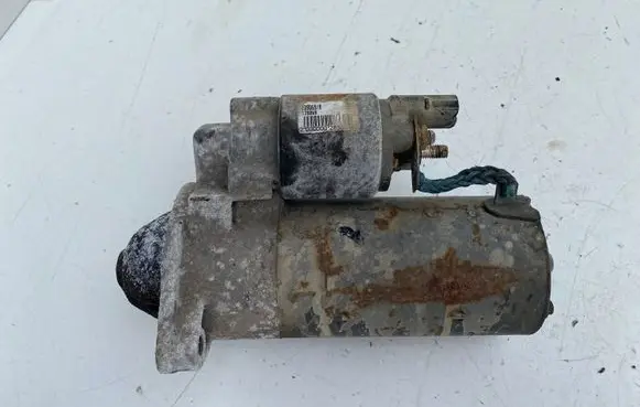 Toyota Avensis T220 Starter motor