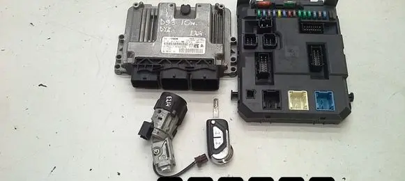 Citroen DS3 Engine control unit/module 1600hdi 9674245180 0281015847