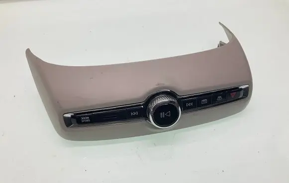 Volvo XC40 Head unit multimedia control 31456672 18490022801 18W493