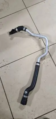 BMW 5 F10 F11 Engine coolant pipe/hose 8573157 CZ16188010