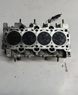 Hyundai ix35 Engine head 221112A200