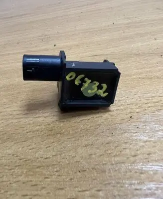 Volkswagen Golf VII Airbag deployment crash/impact sensor 5Q0959651 D6732