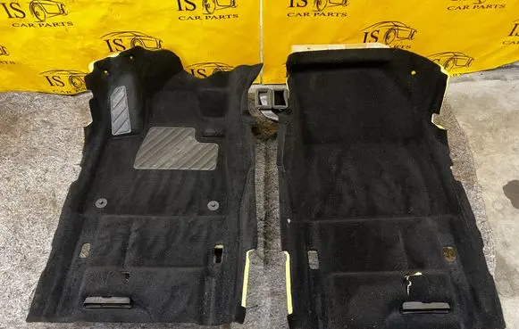 Citroen C4 II Picasso Front floor carpet liner 96776898ZD