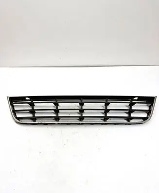 Volkswagen PASSAT B6 Front bumper lower grill 3C0853677