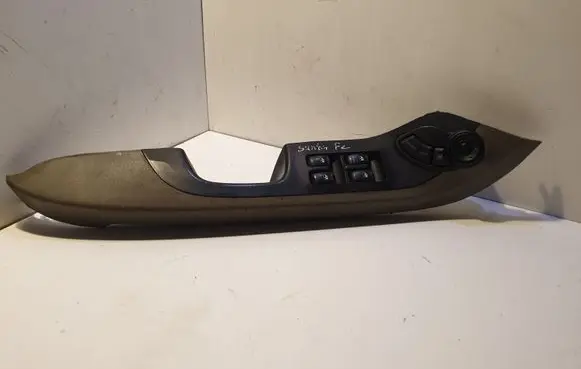 Hyundai Santa Fe Front door interior handle 9357026100 9357026000
