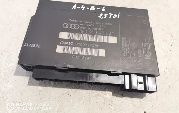 Audi A4 S4 B6 8E 8H Comfort/convenience module 8E0959433AF 00007245B5 00343444