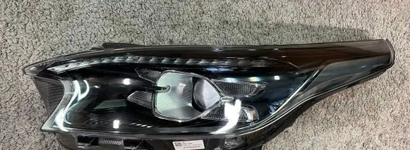 KIA Ceed Headlight/headlamp 92101J7300 J792121070 J792111030
