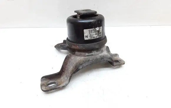 Volvo V70 Engine mount bracket 6G926F012DD