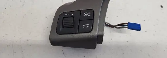 Opel Vectra C Steering wheel buttons/switches 305203720057 88119804 170220051718