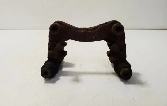 Volkswagen PASSAT B4 Brake caliper pad carrier rear 
