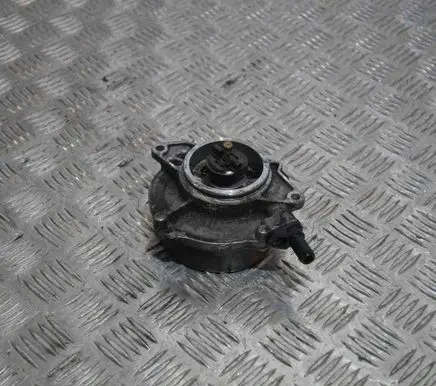 Audi A8 S8 D3 4E Vacuum pump 057145100T