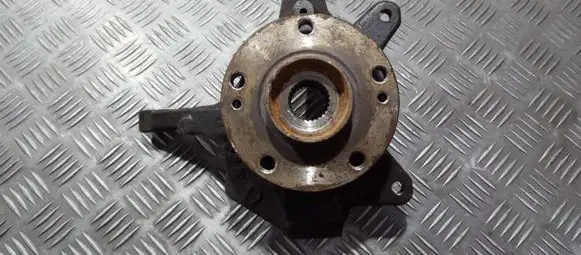 Renault Laguna II Front wheel hub