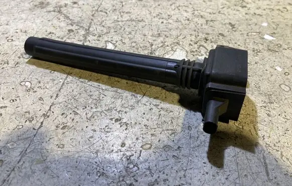 Chrysler 200 High voltage ignition coil 68080680AB A1440800675
